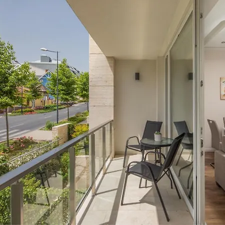 Carbona Apartment