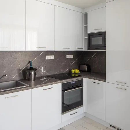 Apartment Carbona